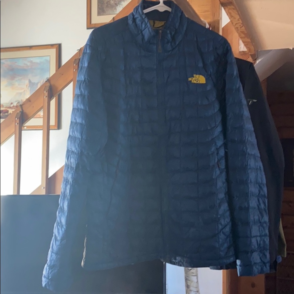 Men’s North Face Thermoball